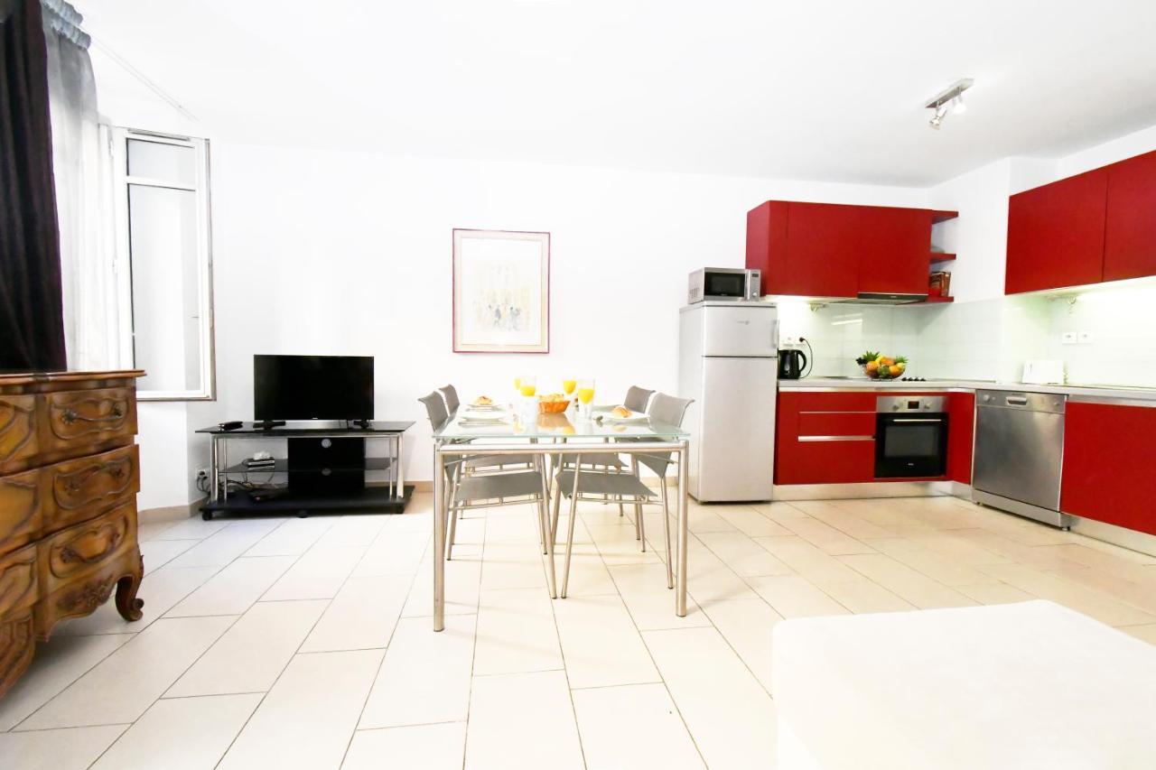 The Old Port Chez Antonella Apartment Cannes Bagian luar foto