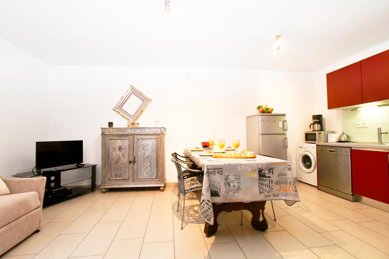 The Old Port Chez Antonella Apartment Cannes Bagian luar foto